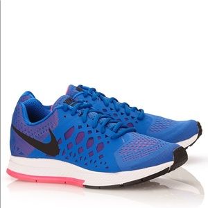 NIKE Zoom Pegasus 31